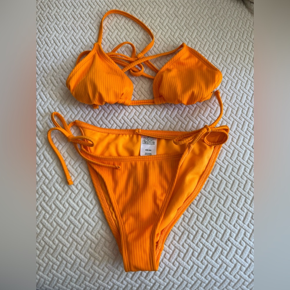 NWT Wild Fable Bikini Neon Orange Two Piece Set (top XS/bottom XXS)